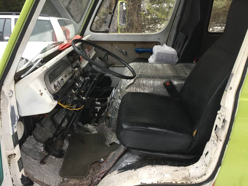 Illustration for article titled For $7,000, Could This Cummins-Powered "1968" Chevy Panel Van Be Your Mystery Machine?